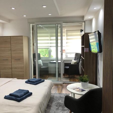 Welcome To The Apartment Mesic- Airport Сараєво Екстер'єр фото